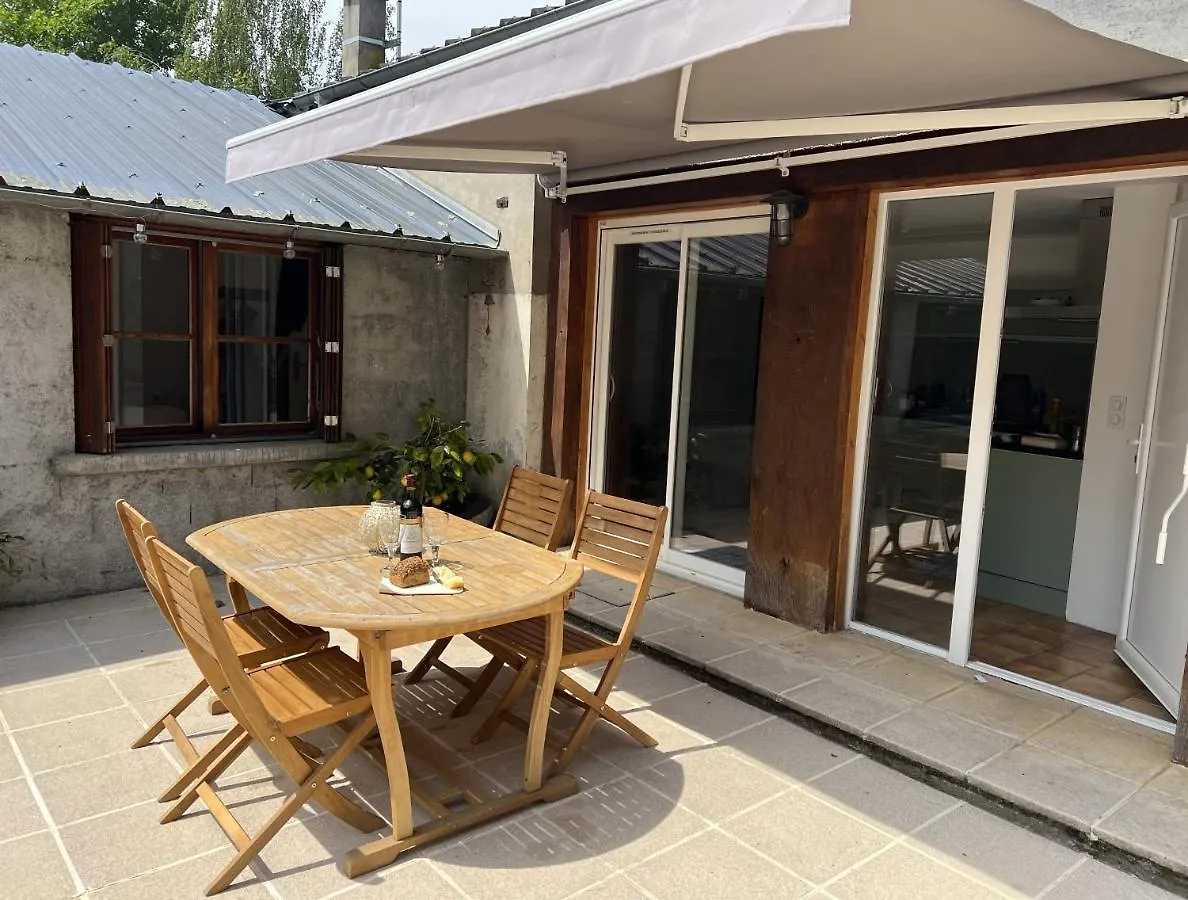 Apartmán Luxurious Garden Cottage Argelès-Gazost