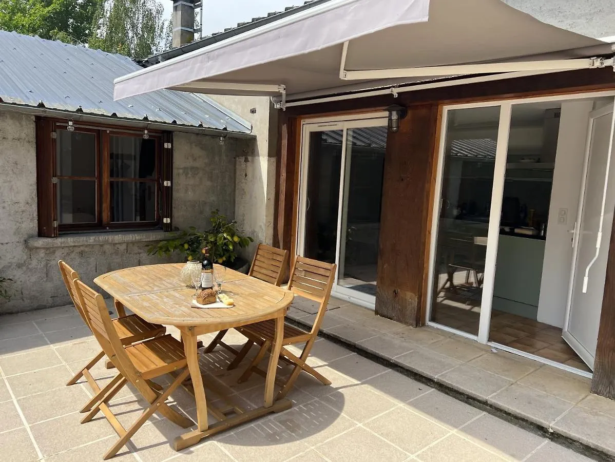 Luxurious Garden Cottage Argelès-Gazost